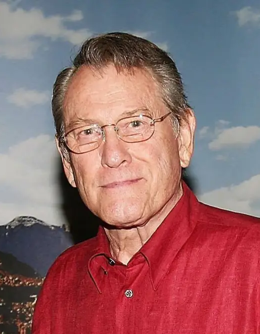 Earl-Holliman.png