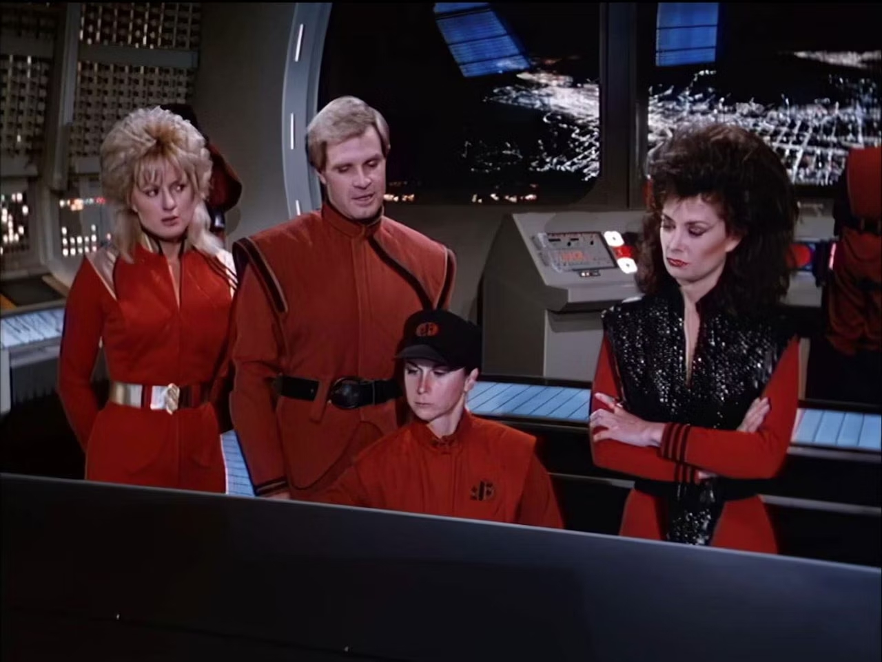 V-June-Chadwick-Frank-Ashmore-and-Jane-Badler-1280x962-1.jpg